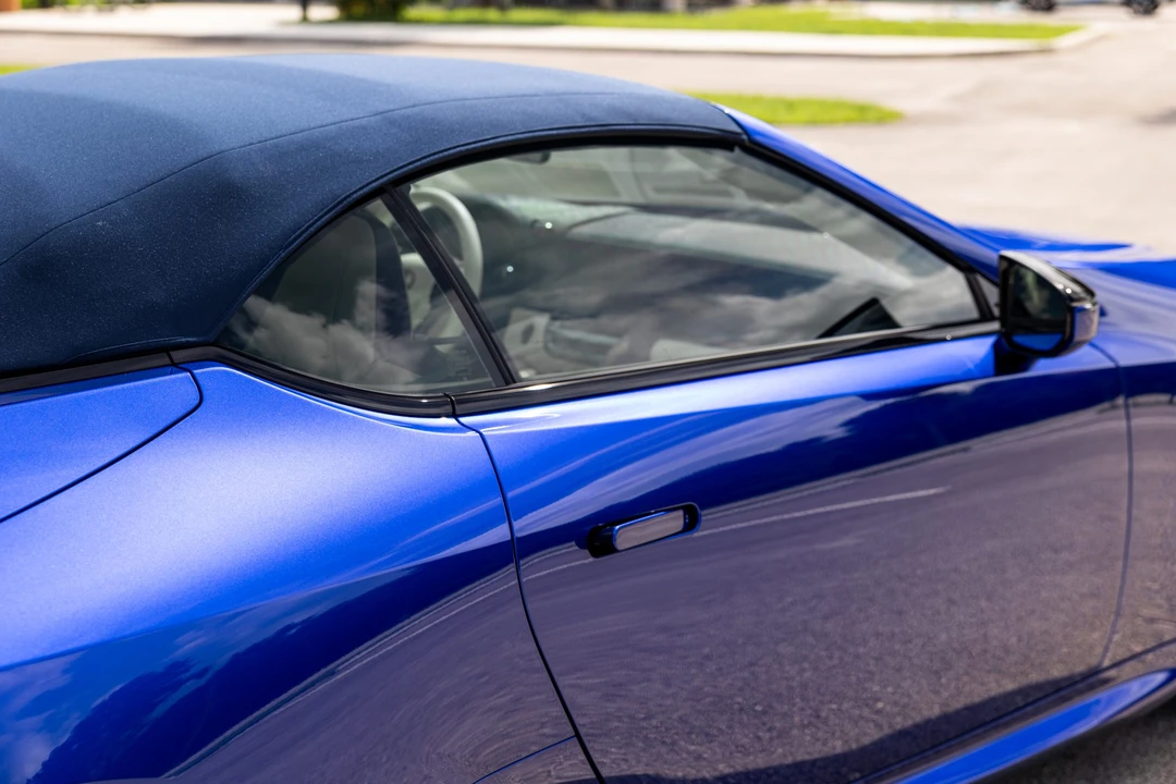 2021 Lexus LC - Image 19 of 31