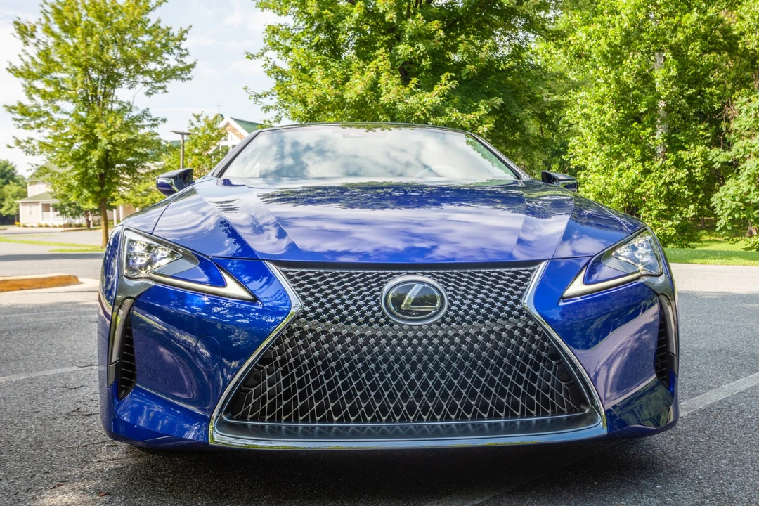 2021 Lexus LC - Image 20 of 31