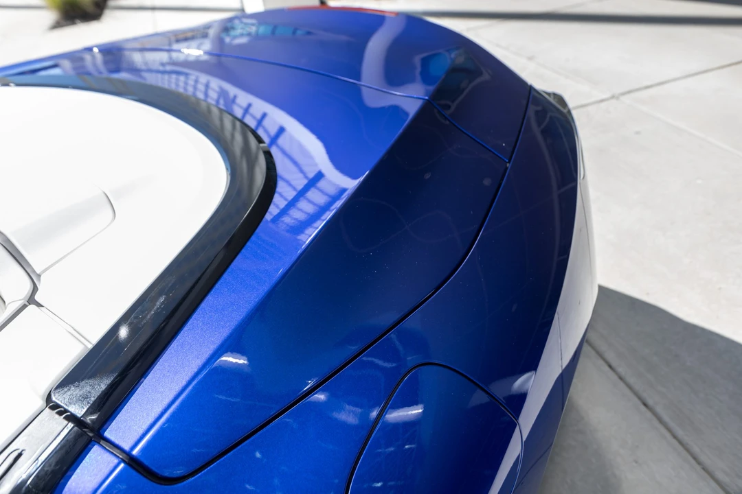 2021 Lexus LC - Image 28 of 31