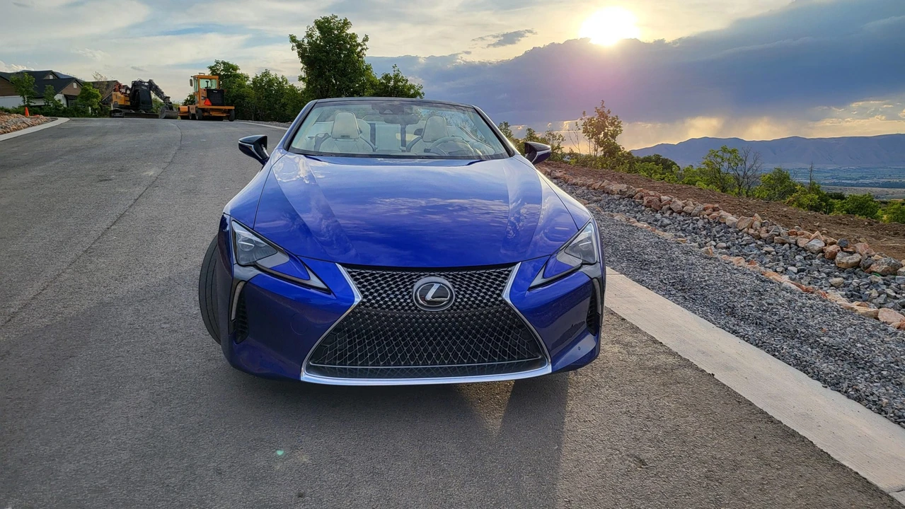 2021 Lexus LC - Image 3 of 31