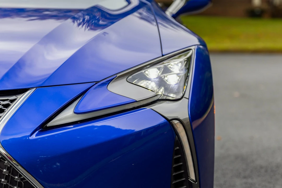 2021 Lexus LC - Image 21 of 31