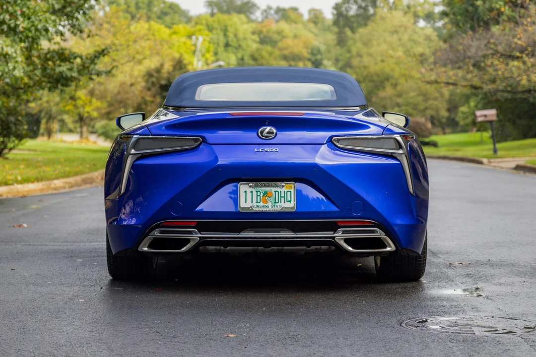 2021 Lexus LC - Image 15 of 31