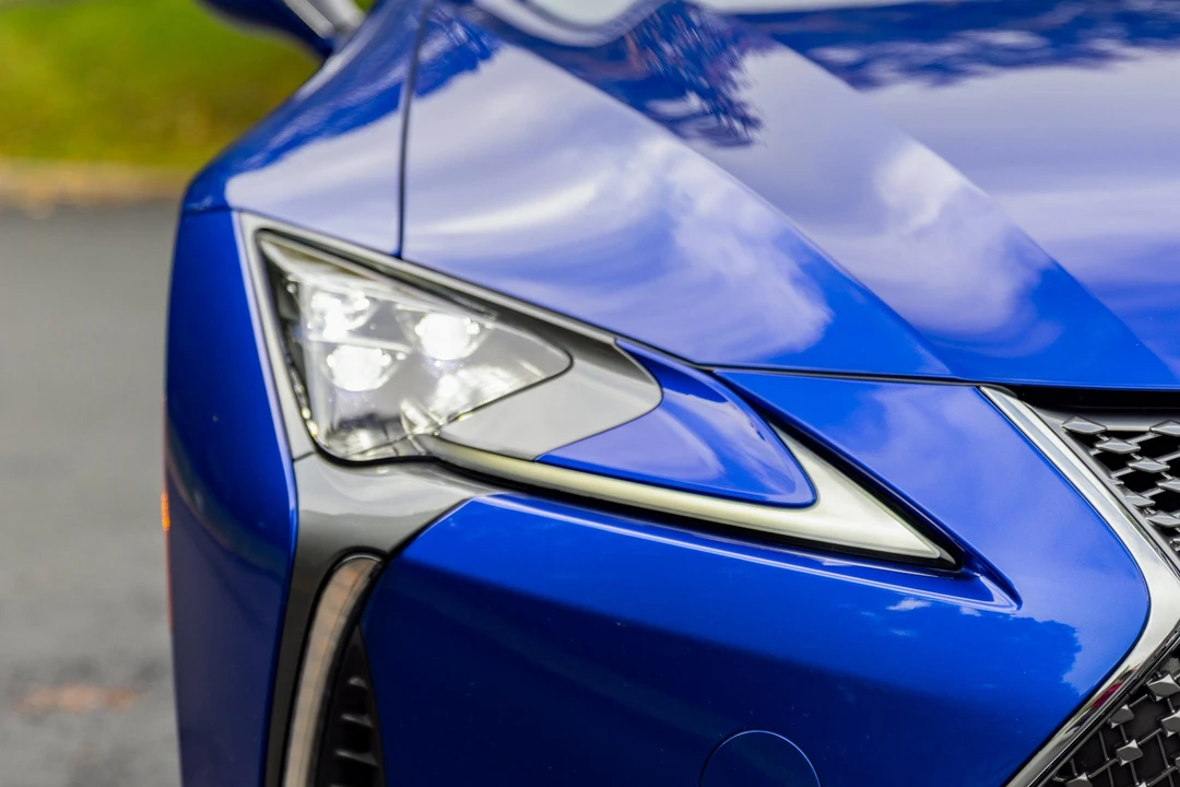 2021 Lexus LC - Image 20 of 31