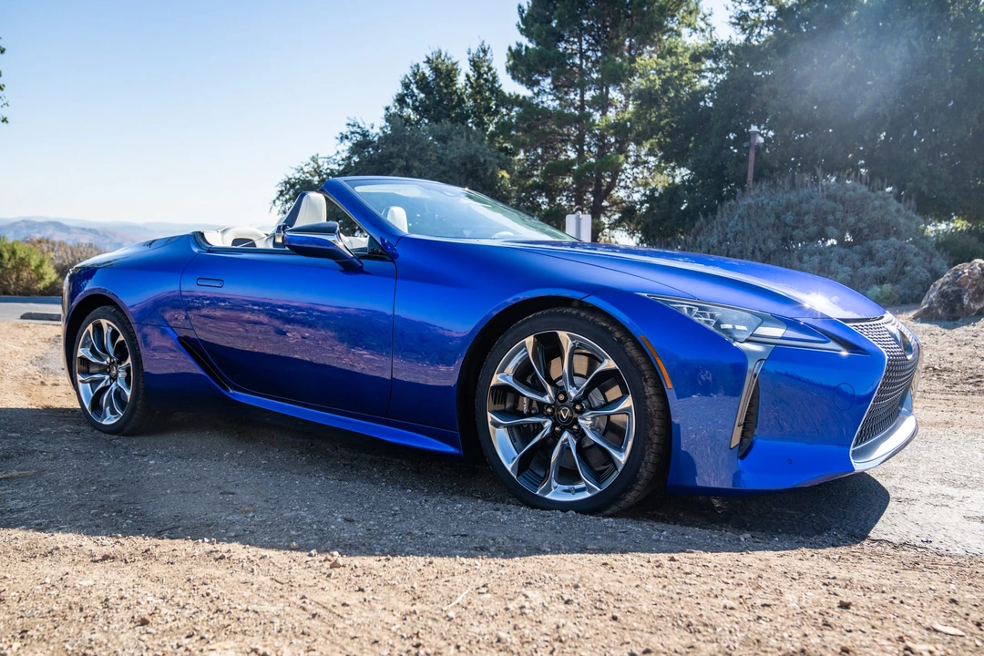 2021 Lexus LC - Image 3 of 31