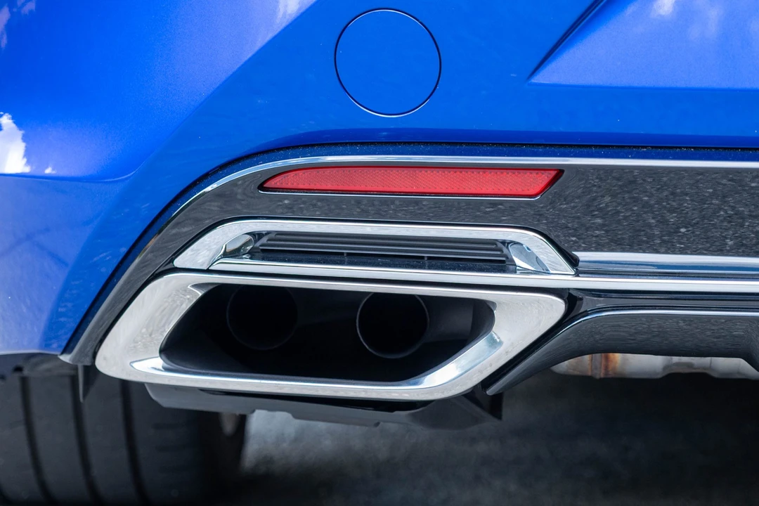 2021 Lexus LC - Image 31 of 31