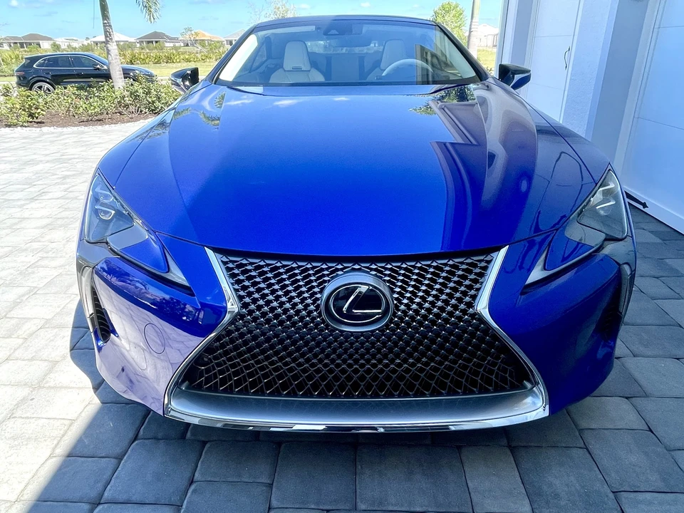 2021 Lexus LC - Image 8 of 31