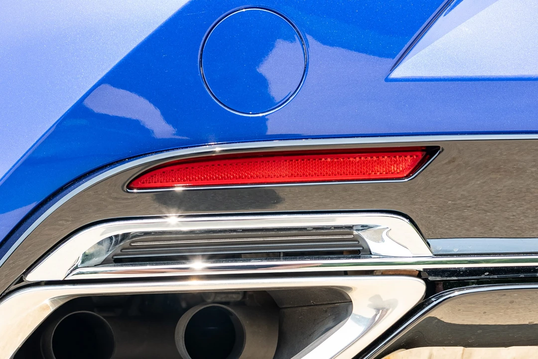 2021 Lexus LC - Image 30 of 31