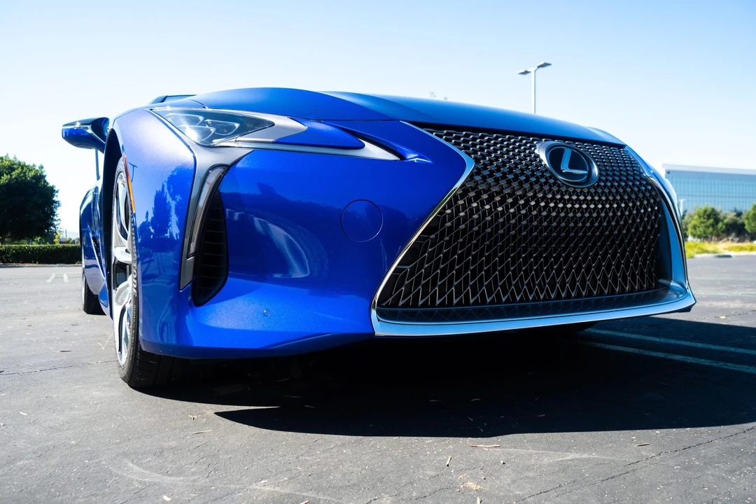 2021 Lexus LC - Image 7 of 31