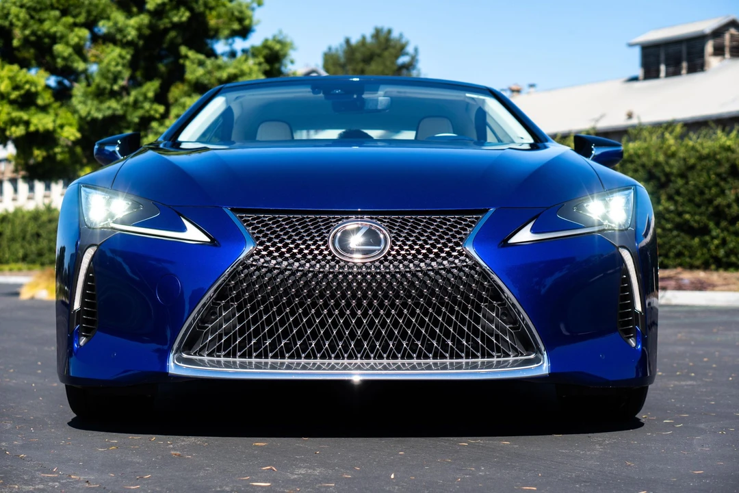 2021 Lexus LC - Image 5 of 31