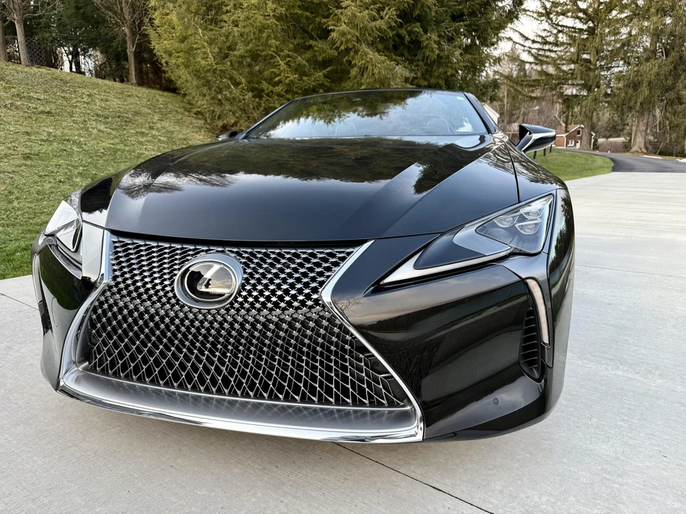 2021 Lexus LC - Image 31 of 31
