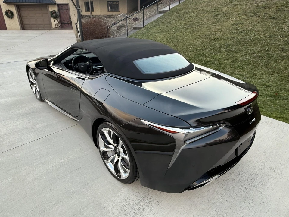 2021 Lexus LC - Image 6 of 31