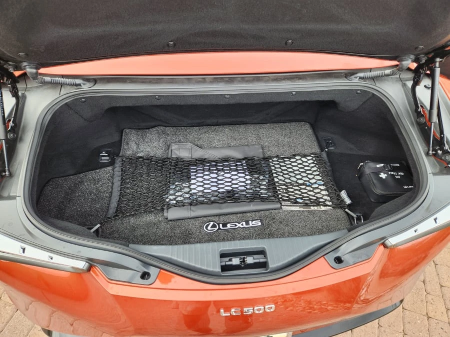 2021 Lexus LC - Image 31 of 31