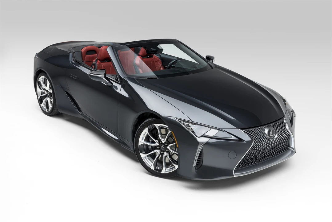 2021 Lexus LC - Image 7 of 31