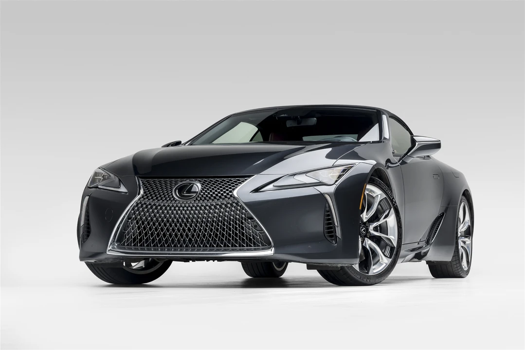 2021 Lexus LC - Image 5 of 31