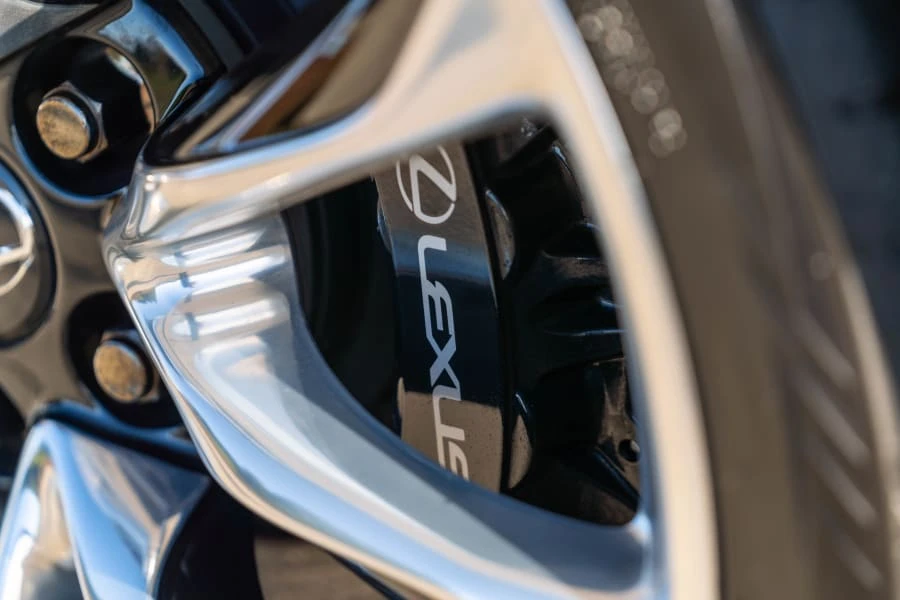 2021 Lexus LC - Image 9 of 26