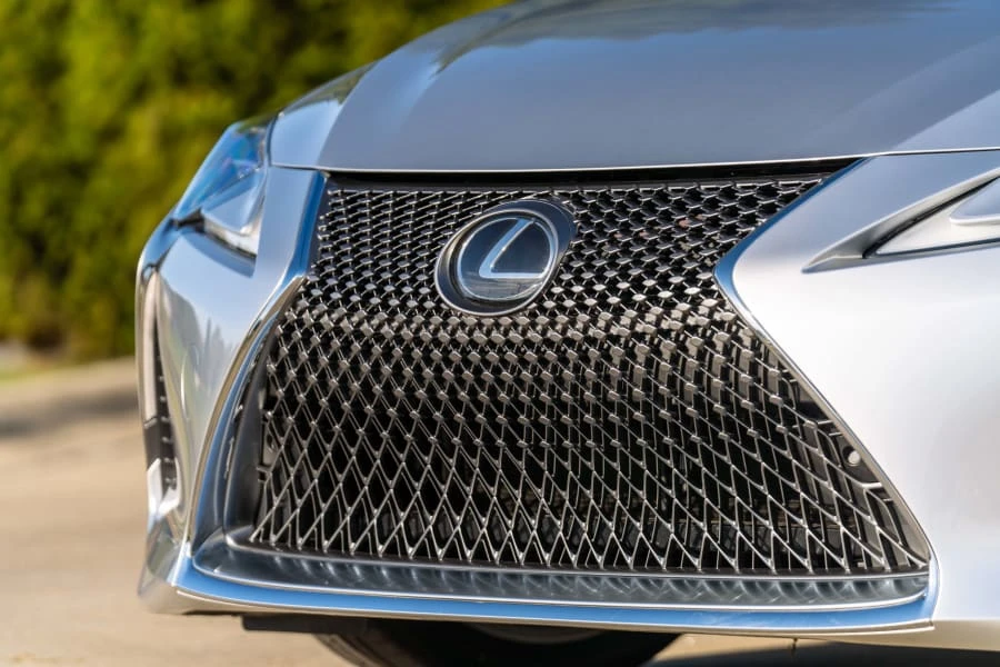 2021 Lexus LC - Image 15 of 26