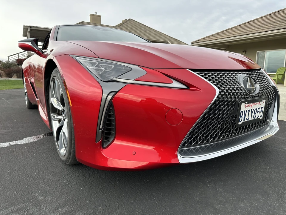 2021 Lexus LC - Image 4 of 31