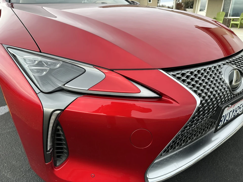 2021 Lexus LC - Image 24 of 31