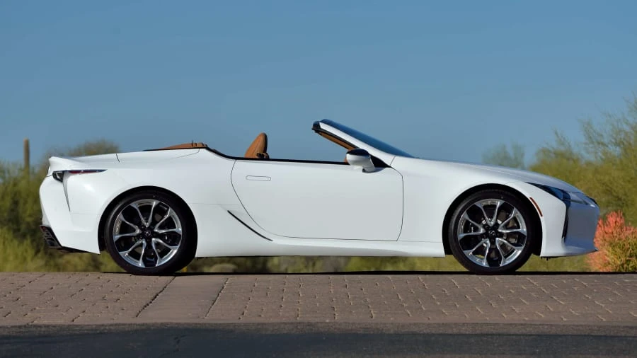 2021 Lexus LC - Image 2 of 26