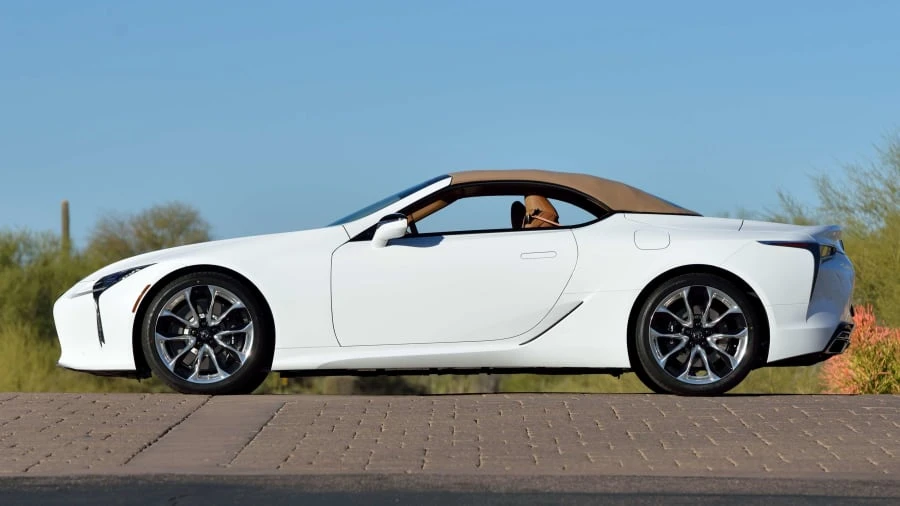 2021 Lexus LC - Image 8 of 26