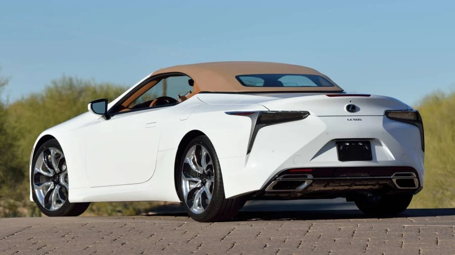 2021 Lexus LC - Image 13 of 26