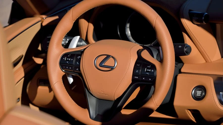 2021 Lexus LC - Image 17 of 26