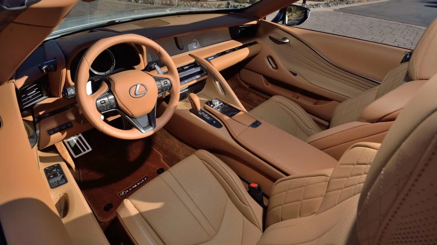 2021 Lexus LC - Image 23 of 26