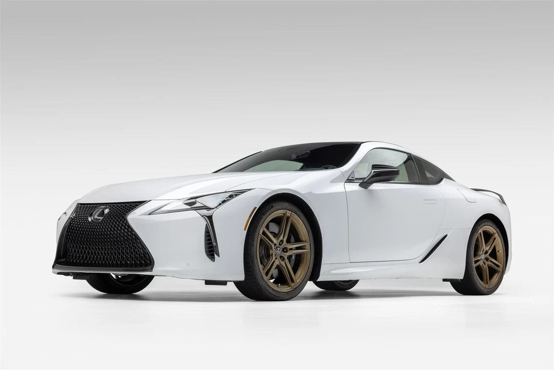 2021 Lexus LC - Image 3 of 31