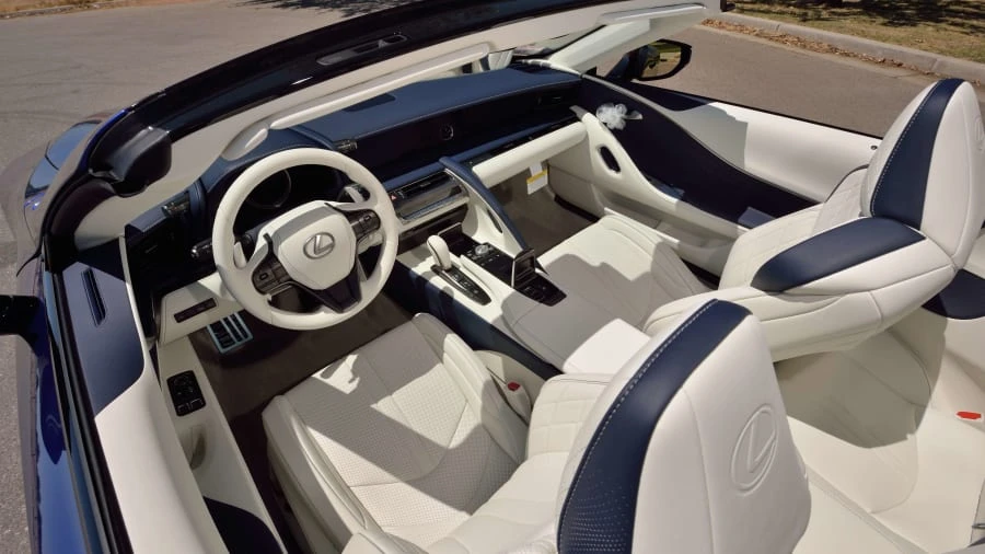 2021 Lexus LC - Image 4 of 31