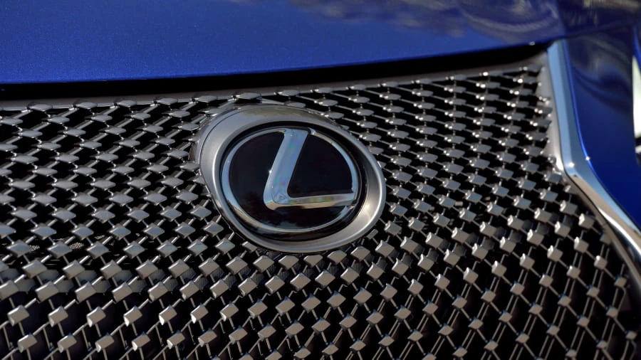 2021 Lexus LC - Image 23 of 31