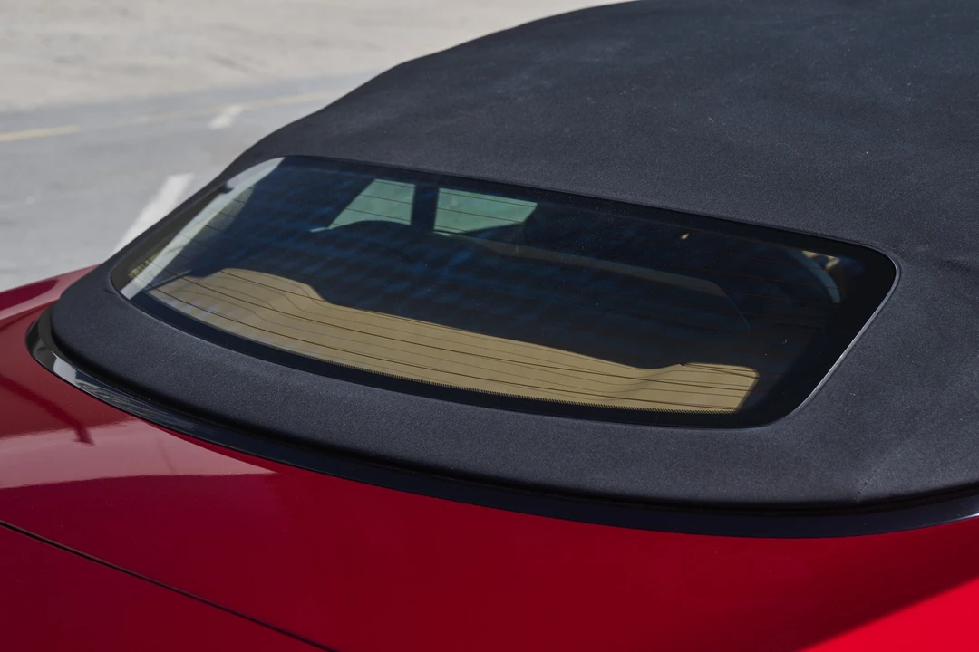 2021 Lexus LC - Image 12 of 31