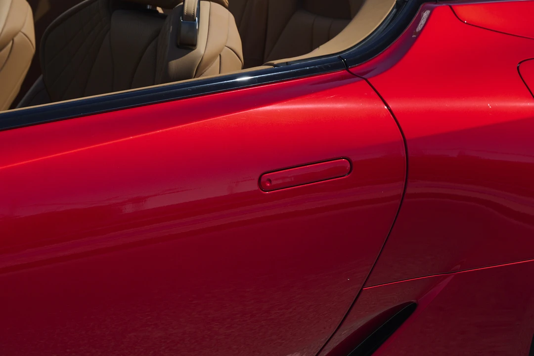 2021 Lexus LC - Image 28 of 31