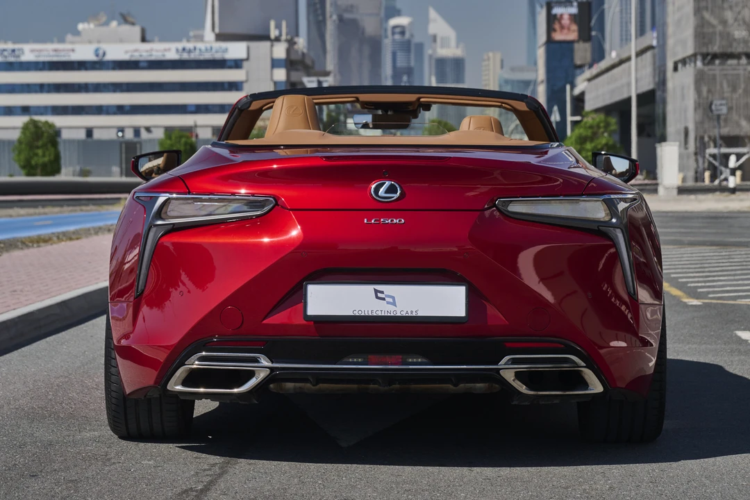 2021 Lexus LC - Image 6 of 31