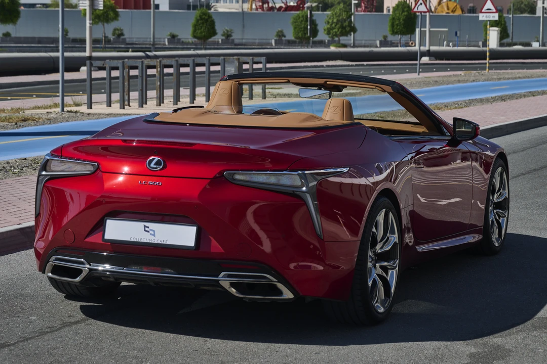 2021 Lexus LC - Image 7 of 31