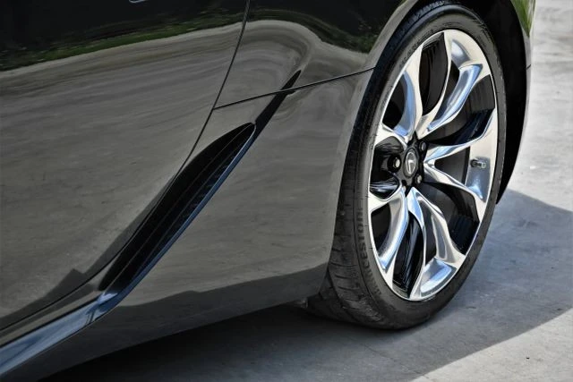 2021 Lexus LC - Image 8 of 21