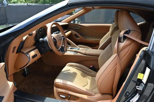 2021 Lexus LC - Image 21 of 21