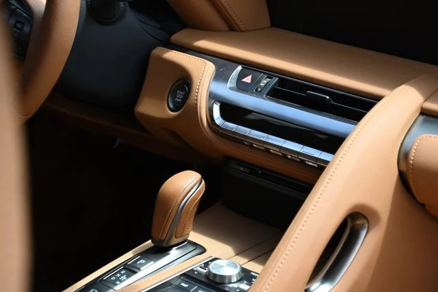 2021 Lexus LC - Image 15 of 21