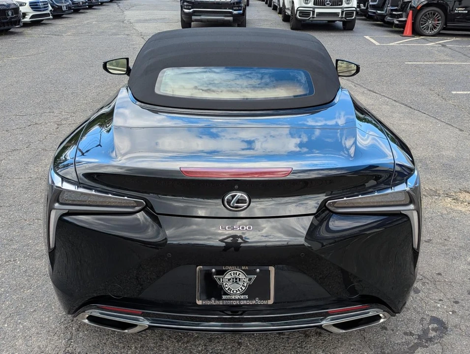 2021 Lexus LC - Image 8 of 31