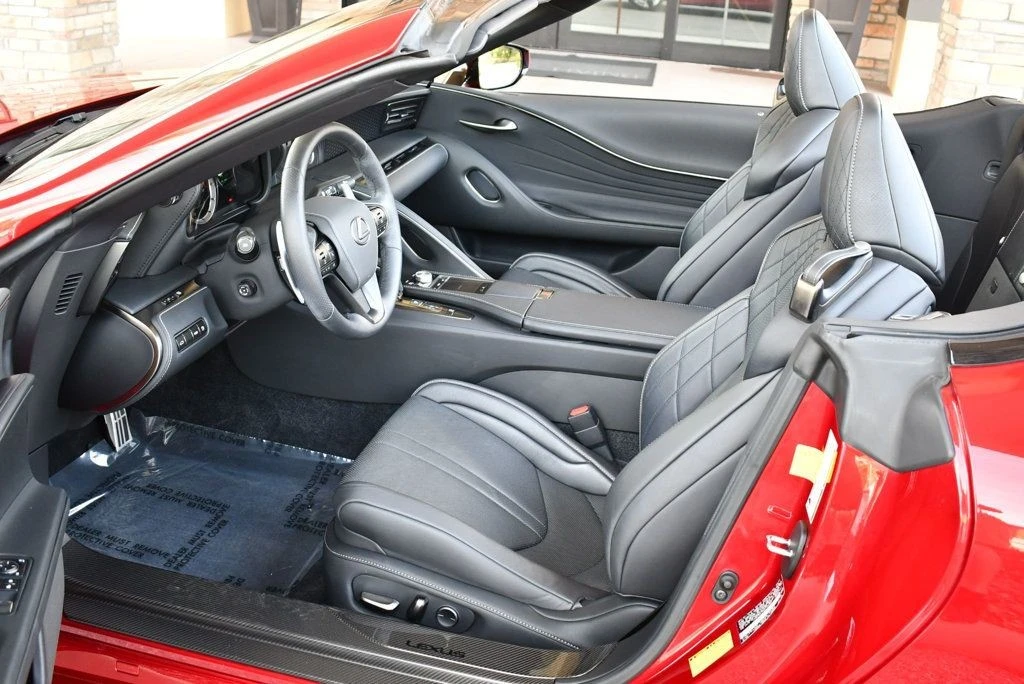 2021 Lexus LC - Image 14 of 21