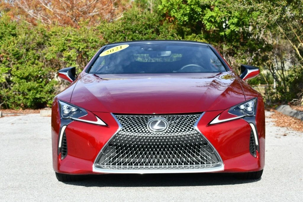 2021 Lexus LC - Image 9 of 12
