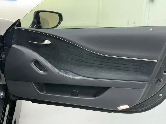2021 Lexus LC - Image 14 of 21