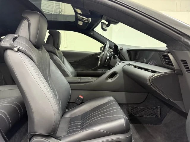 2021 Lexus LC - Image 10 of 21