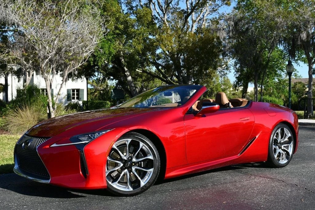 2021 Lexus LC - Image 20 of 21