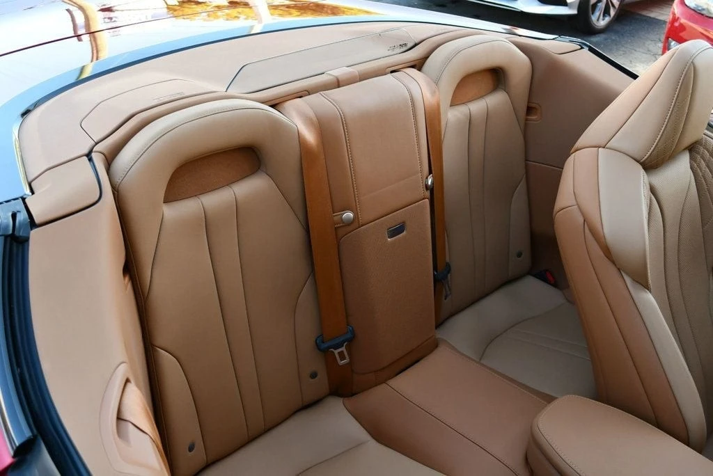 2021 Lexus LC - Image 17 of 21