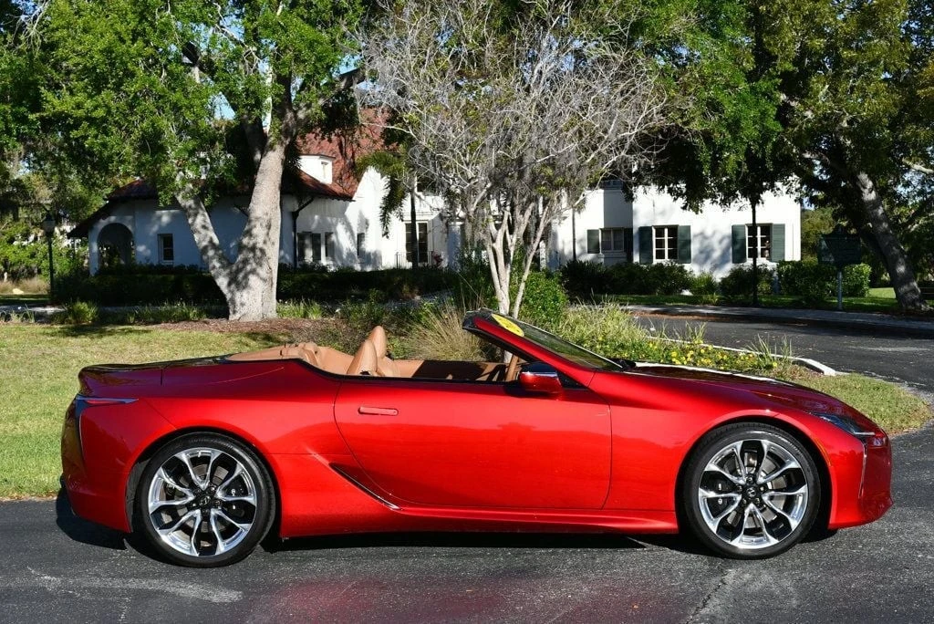 2021 Lexus LC - Image 7 of 21