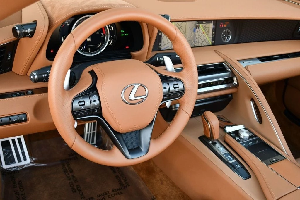 2021 Lexus LC - Image 12 of 21
