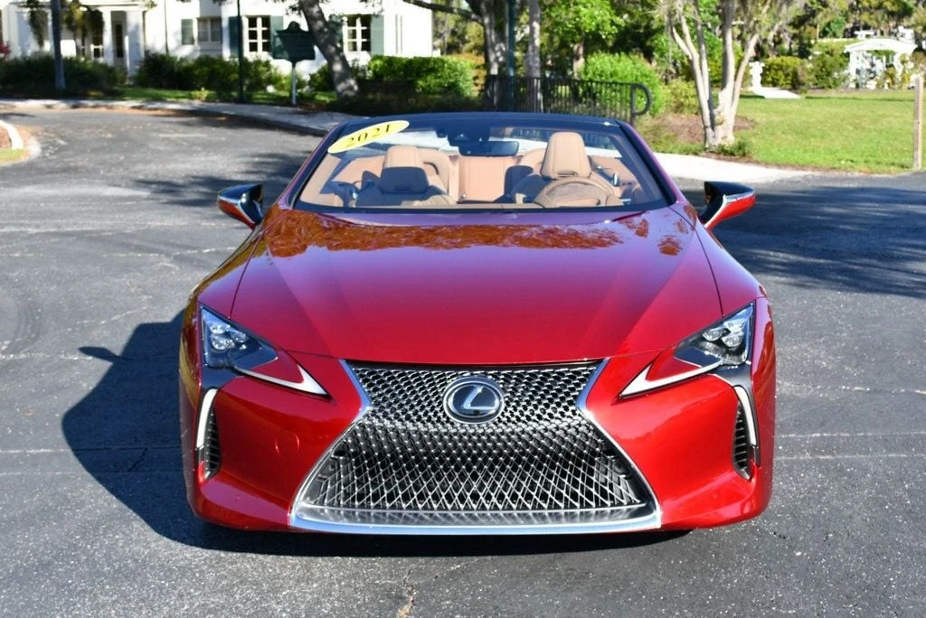 2021 Lexus LC - Image 9 of 21