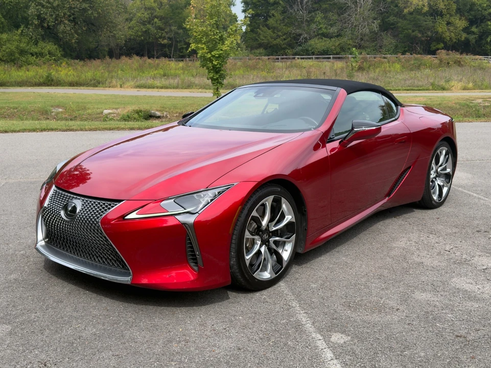 2021 Lexus LC - Image 9 of 31