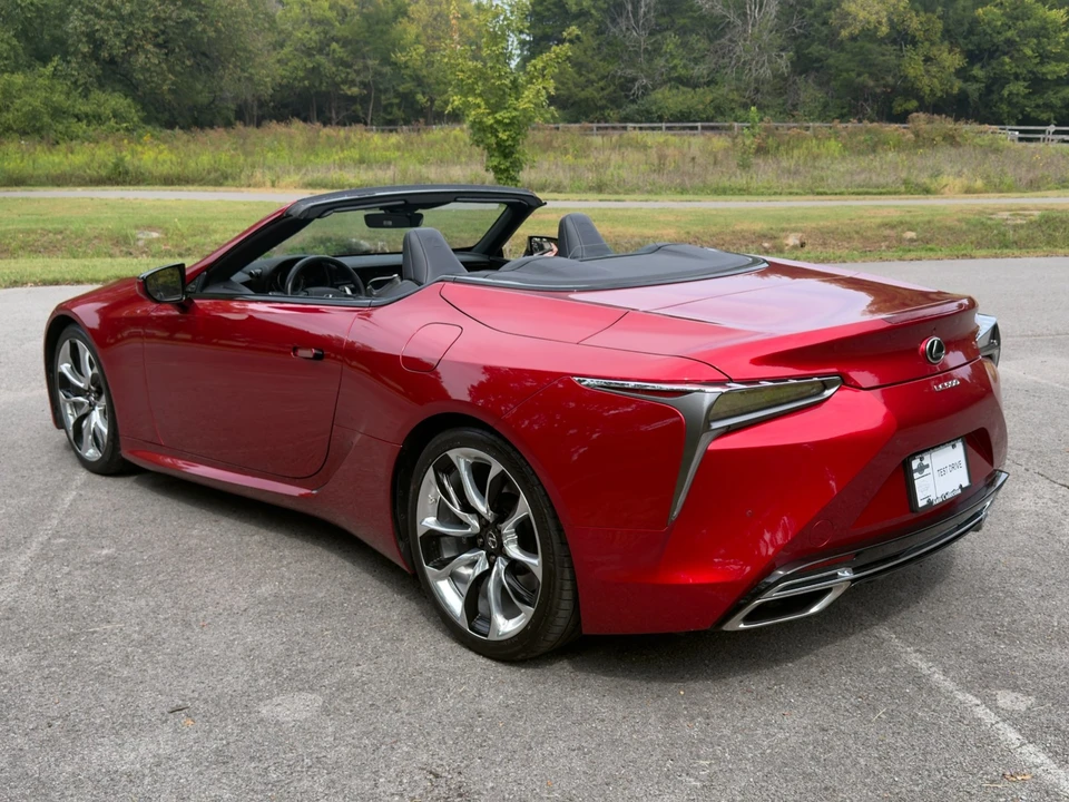 2021 Lexus LC - Image 4 of 31