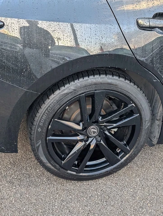 2021 Lexus LS 5th Gen - Image 4 of 7